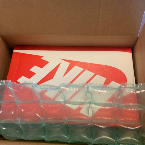 Nike Dunk Low Quilted Sneaker in wheat 7.5M/9W - Picture 2 of 10